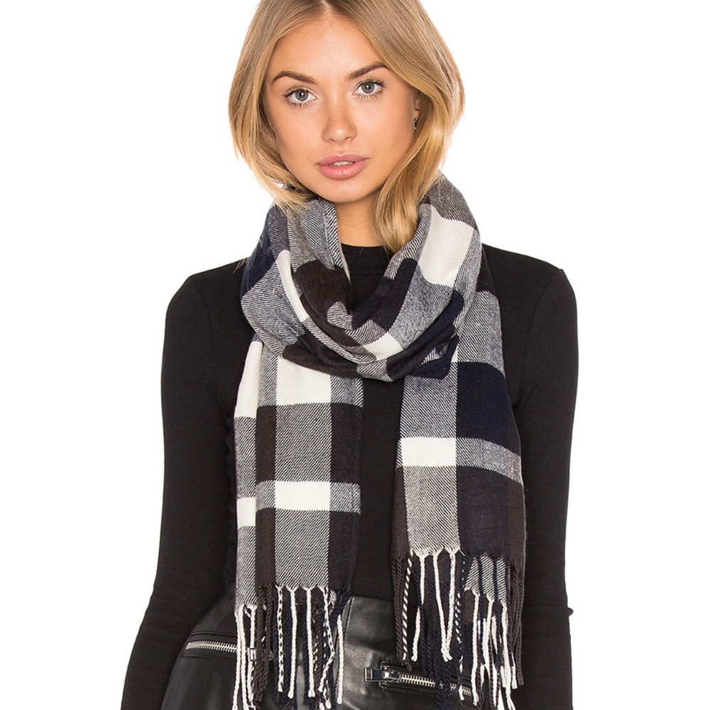 Plush Ultra Soft Plaid Scarf